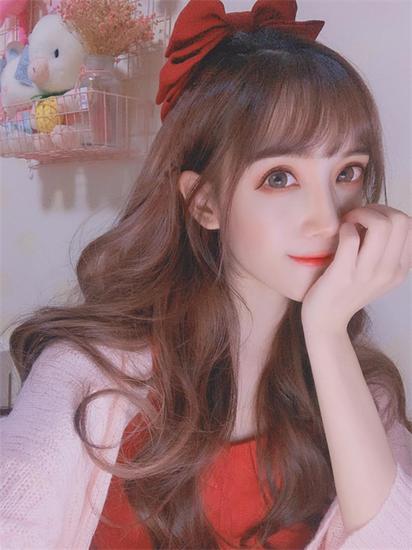 网易CC主播李呆呆:从淘宝模特到游戏主播,只因心中热爱(图2) 网易CC主播李呆呆:从淘宝模特到游戏主播,只因心中热爱(图2)