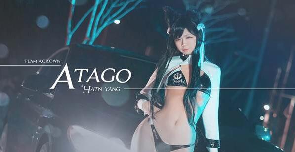 韩国小姐姐Cos《碧蓝航线》爱宕 赛车女郎大秀好身材(图1)